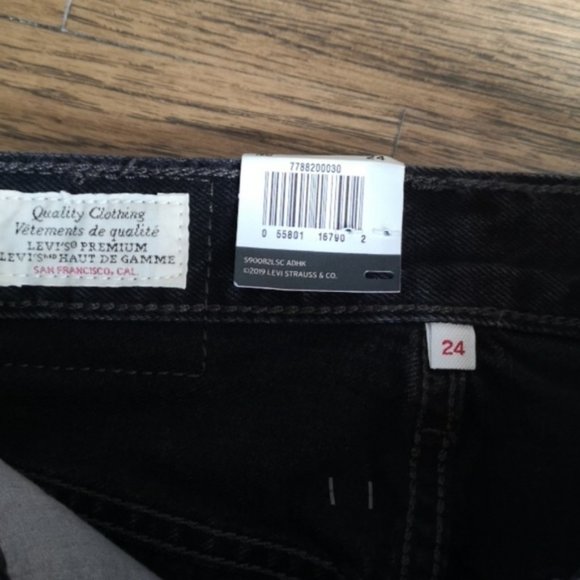 Levi's Skirt Red Tab Black Studded Denim New 24 XS - Picture 8 of 9